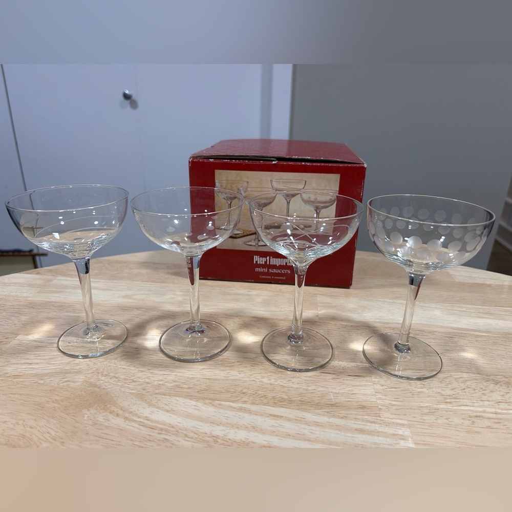 Pier 1 mini saucers set of 4 Clear etched Glass dessert cocktail holiday dinner